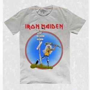 Iron Maiden AT READING AND THE USA 1982 Official Remastered T-shirt Men’s New L